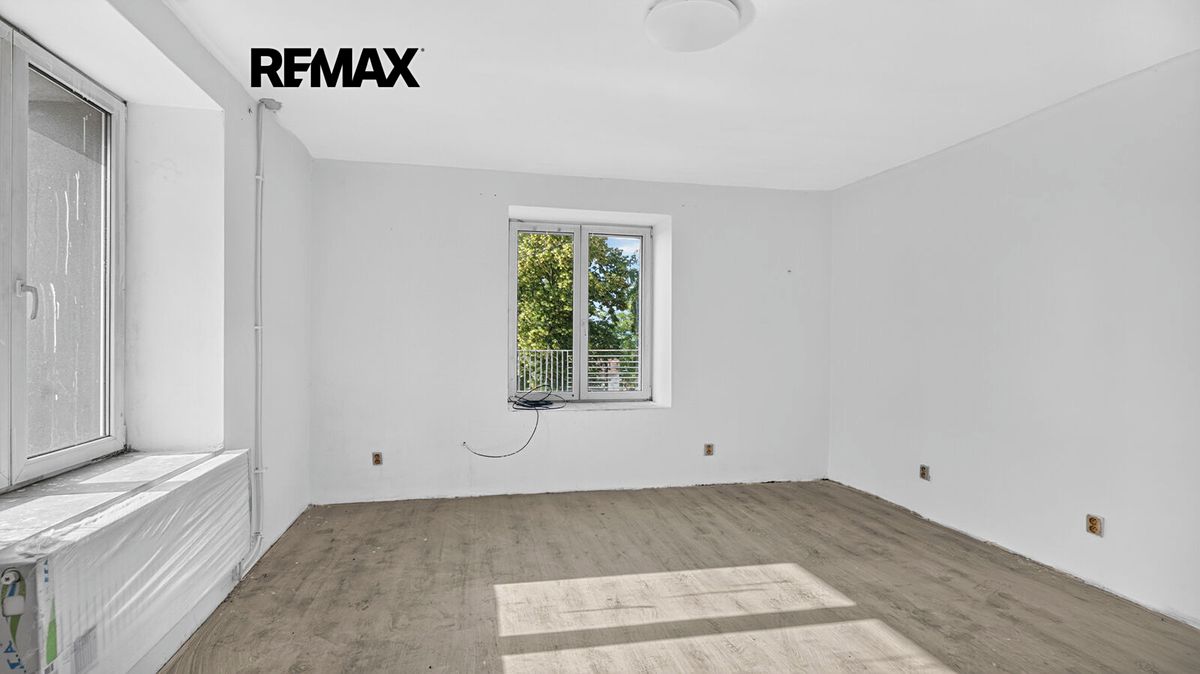 Prodej vícegeneračního domu 170 m², pozemek 977 m² – fotografie 4