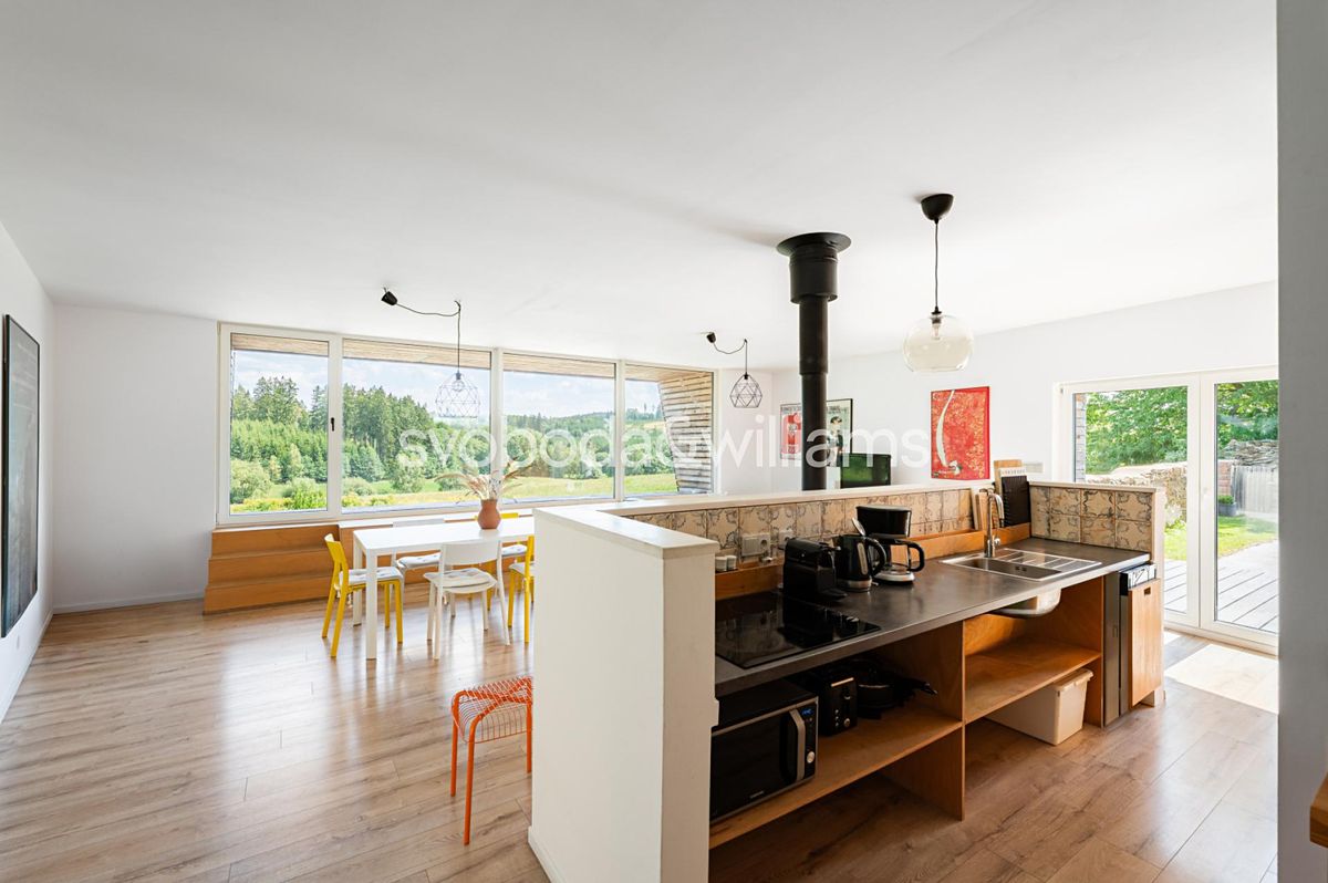 Prodej rodinného domu 120 m², pozemek 1445 m² – fotografie 3
