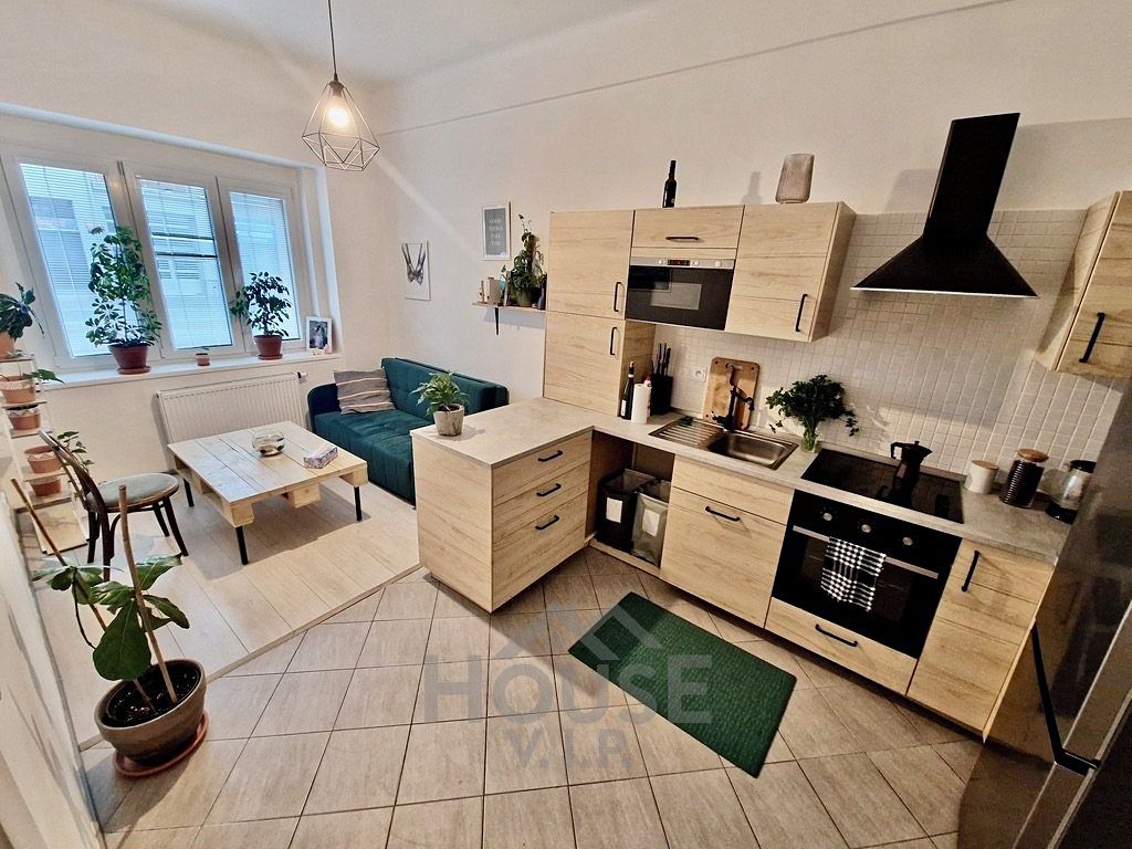 Pronájem bytu 2+kk 47 m²
