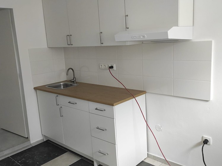 Квартира 2+kk в оренду, 36 м² (1 з 4)