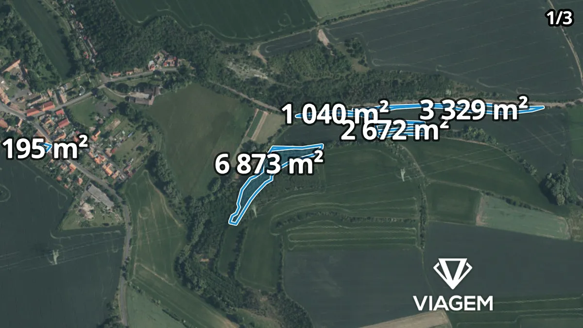 Prodej podílu 1/6 pole 2206 m²