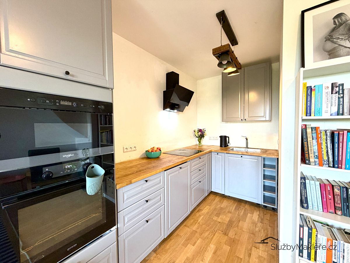 Prodej rodinného domu 74 m², pozemek 62 m² – fotografie 3