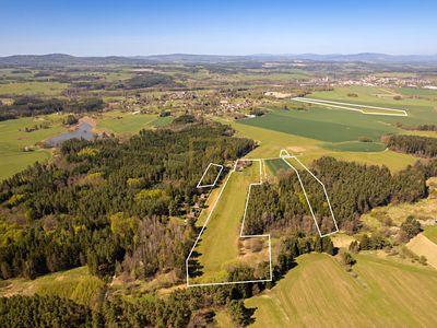 Prodej zemědělské usedlosti 130 m², pozemek 97954 m²