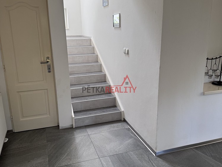 Prodej domu, 188 m² (8 z 38)