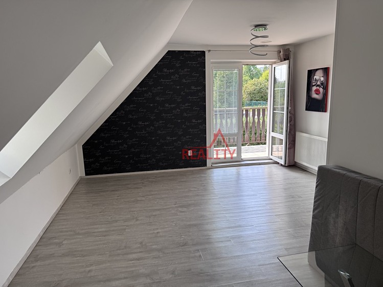 Prodej domu, 188 m² (19 z 38)