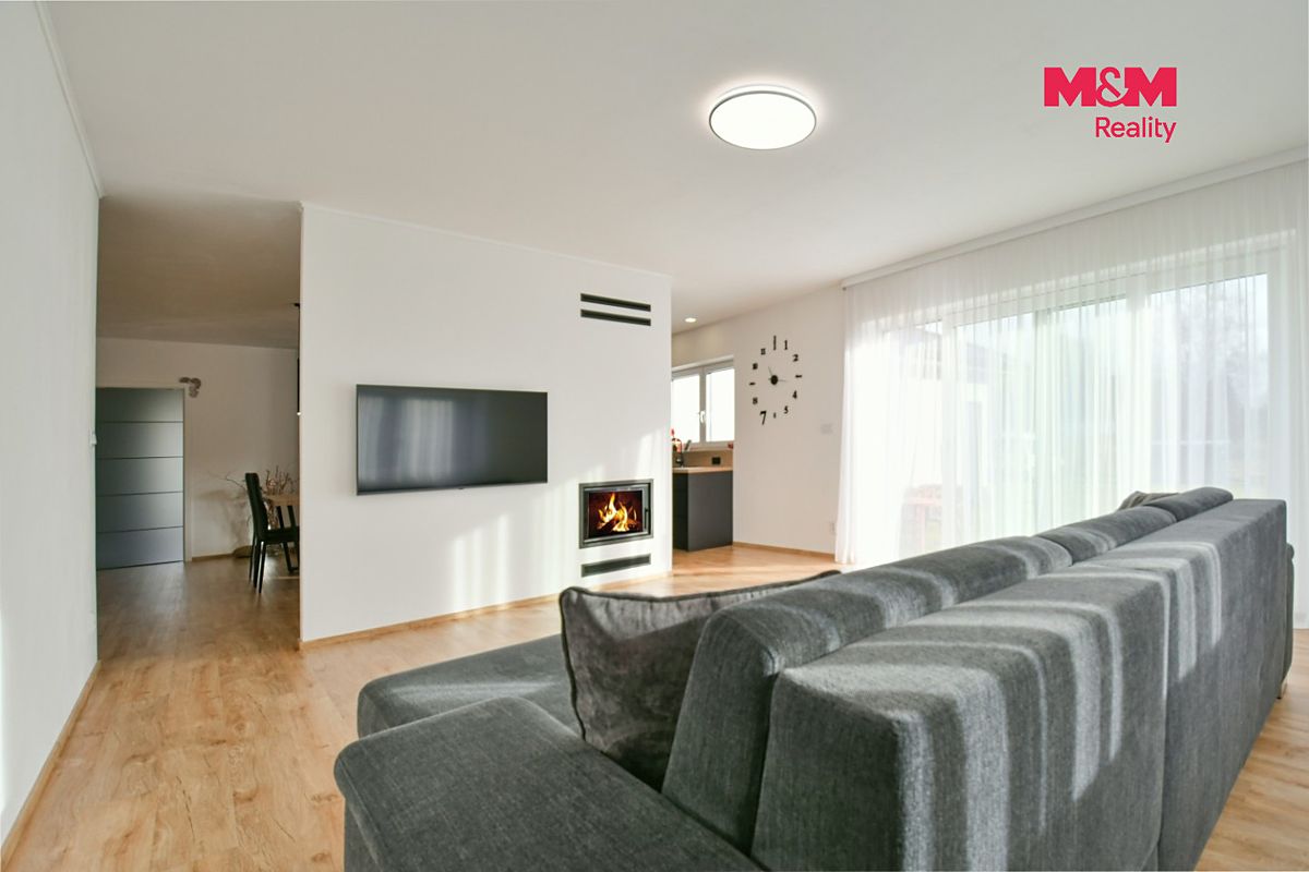 Prodej rodinného domu 114 m², pozemek 1967 m² – fotografie 4