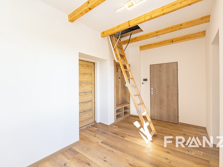 Wohnung 3+1 zur Miete, 94 m² (7 von 29)