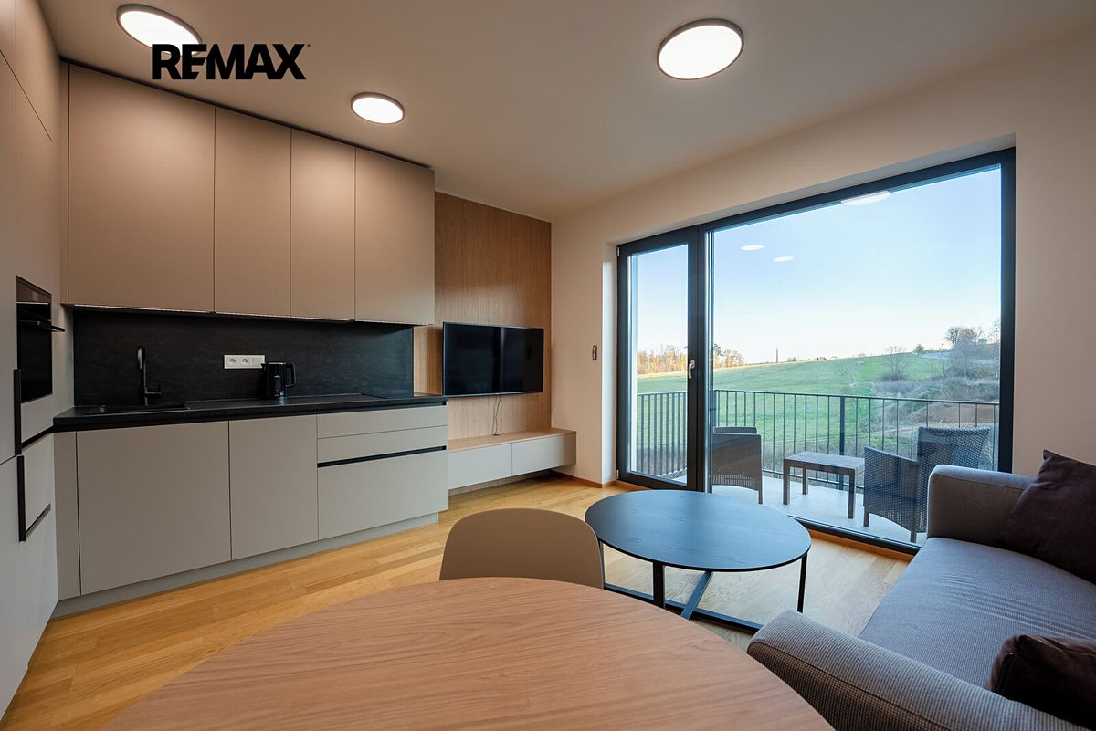 Pronájem bytu 2+kk 49 m²