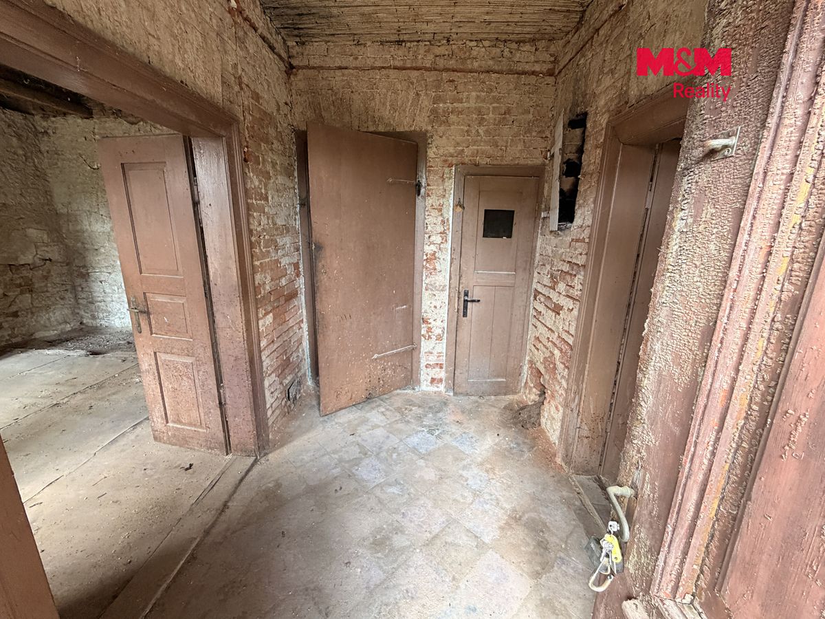 Prodej rodinného domu 148 m², pozemek 263 m² – fotografie 3