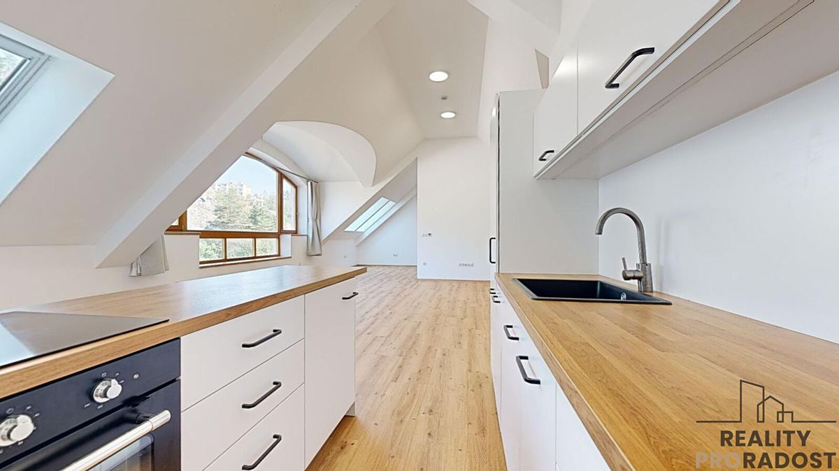 Prodej bytu 2+kk 112 m² – fotografie 4
