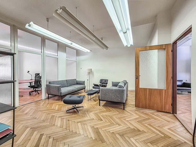 Gewerbefläche zur Miete, 112 m² (1 von 15)
