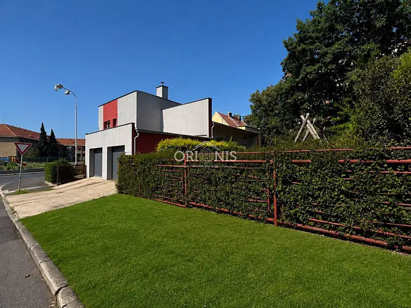 Prodej rodinného domu 156 m², pozemek 689 m², Chomutov – náhled fotky 3