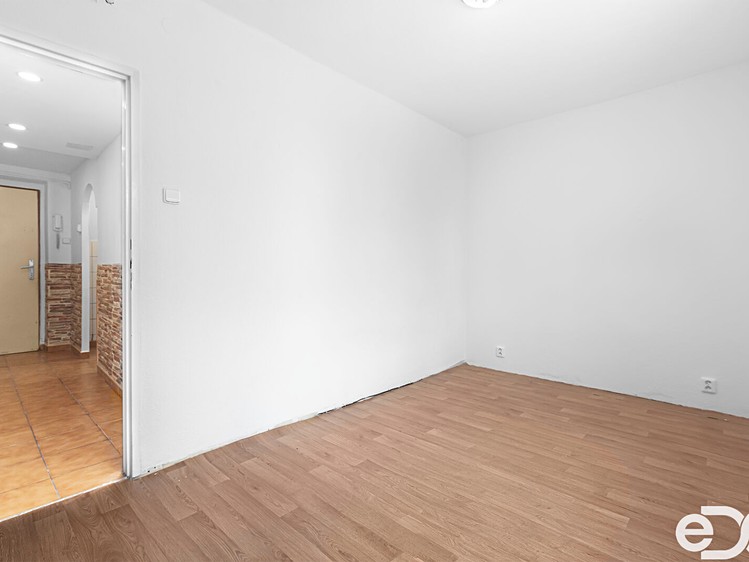 Prodej bytu 2+1, 59 m² (5 z 12)