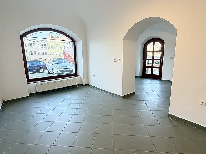 Pronájem obchodního prostoru 55 m², Frýdek-Místek – náhled fotky 3