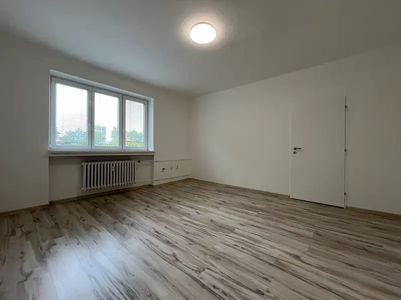 Pronájem bytu 2+1 65 m², Třinec – náhled fotky 3