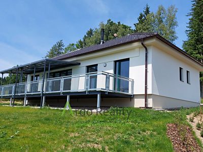 Pronájem rodinného domu 98 m², pozemek 1024 m²
