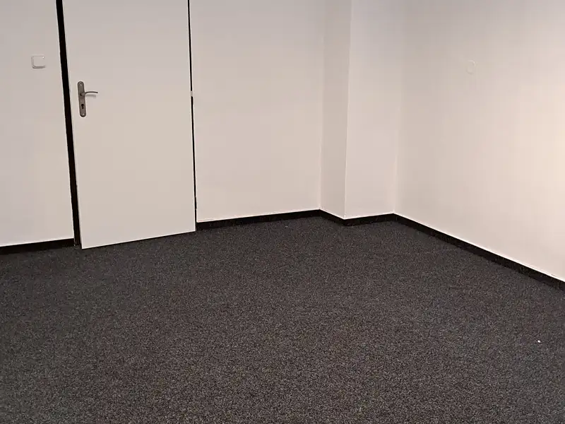 Pronájem kanceláře 17 m², Kroměříž – náhled fotky 1