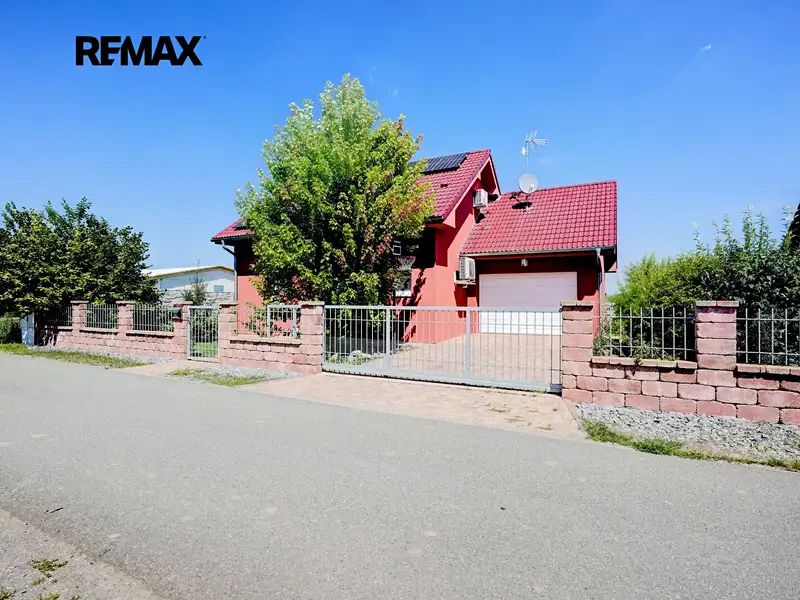 Prodej rodinného domu 116 m², pozemek 890 m², Hvozdec – náhled fotky 1