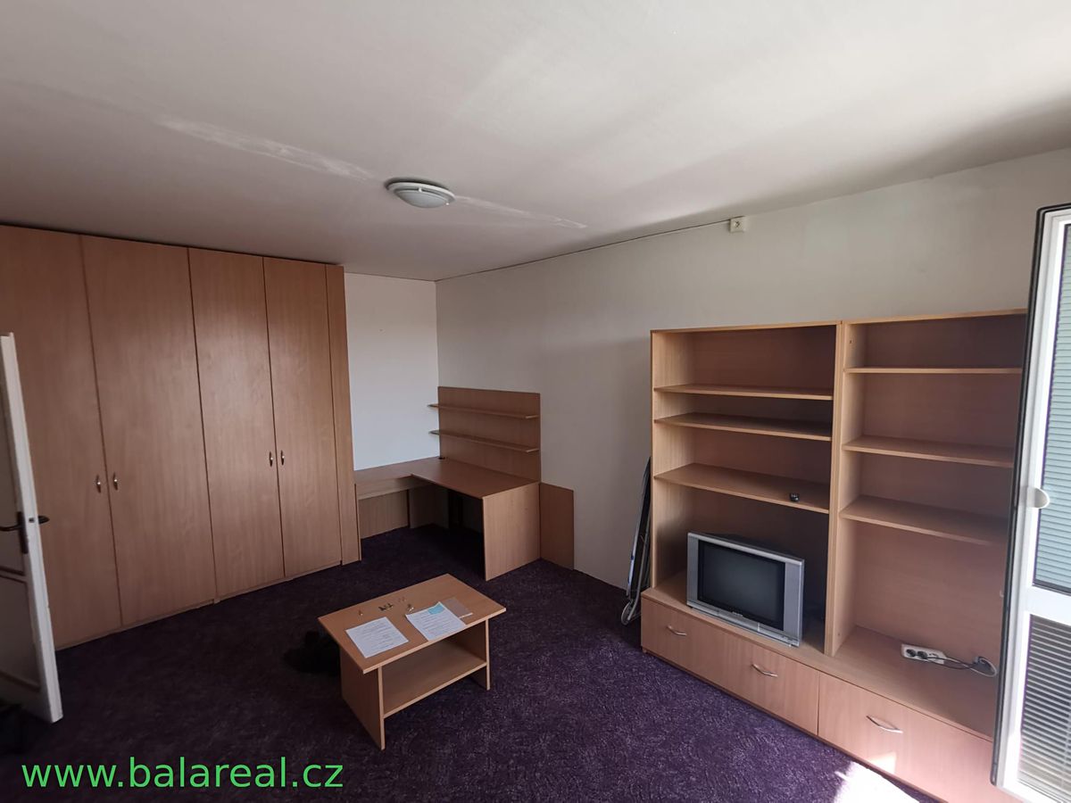 Pronájem bytu 1+1 35 m²