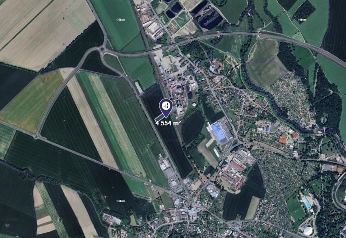 Prodej komerčního pozemku 4554 m² – fotografie 2