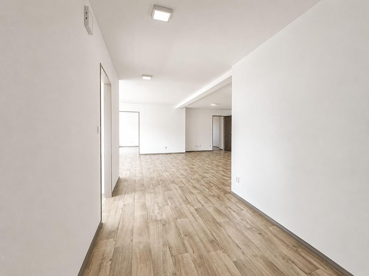 Pronájem bytu 5+1 130 m² – fotografie 4