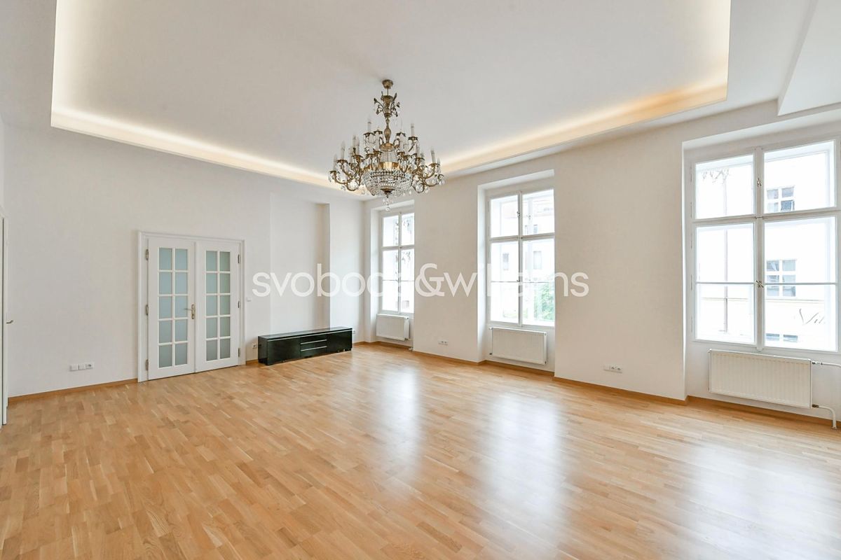 Pronájem bytu 4+kk 152 m²