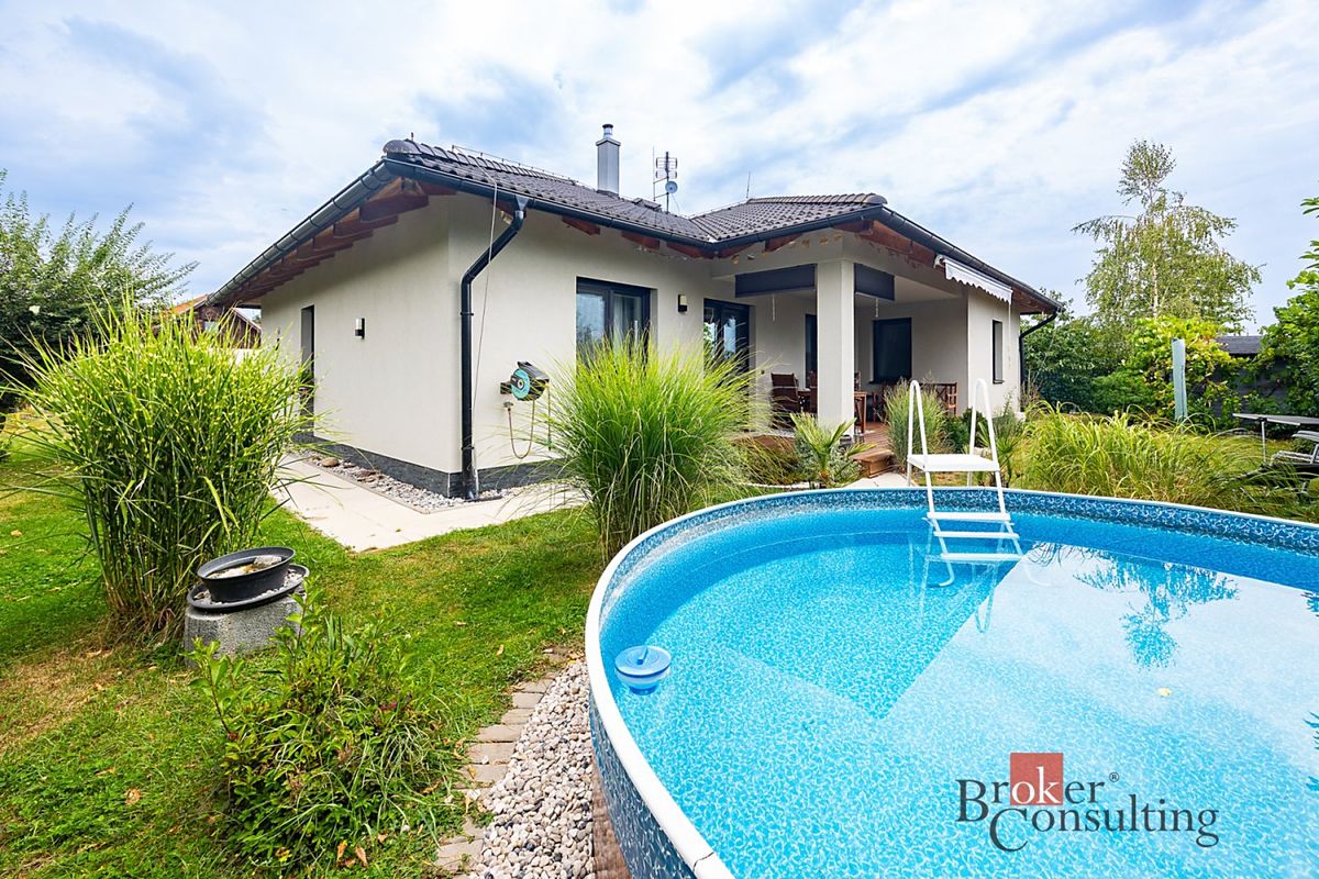 Prodej rodinného domu 163 m², pozemek 871 m² – fotografie 4