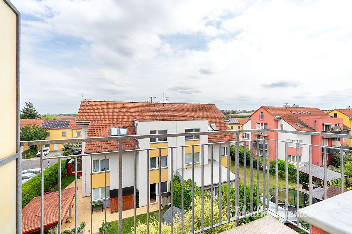Pronájem bytu 3+kk 89 m² – fotografie 2