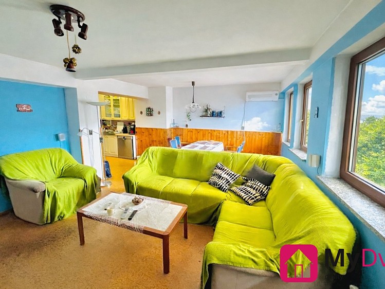 Prodej domu, 150 m² (2 z 21)