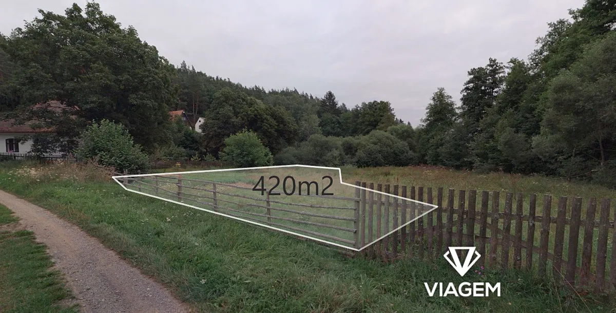 Prodej stavebního pozemku 420 m²