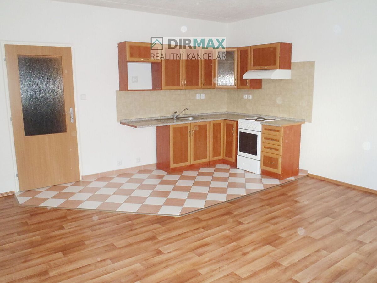 Pronájem bytu 1+kk 32 m²