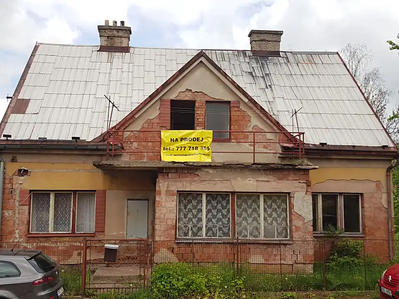 Prodej rodinného domu 160 m², pozemek 167 m², Nová Paka – náhled fotky 2