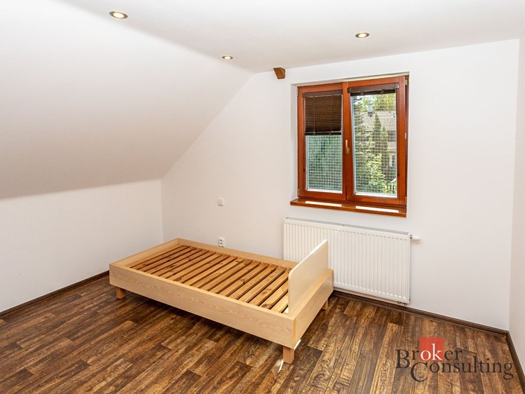 Prodej domu, 200 m² (25 z 32)