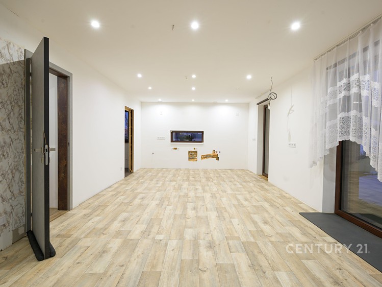Будинок на продаж, 150 м² (4 з 25)