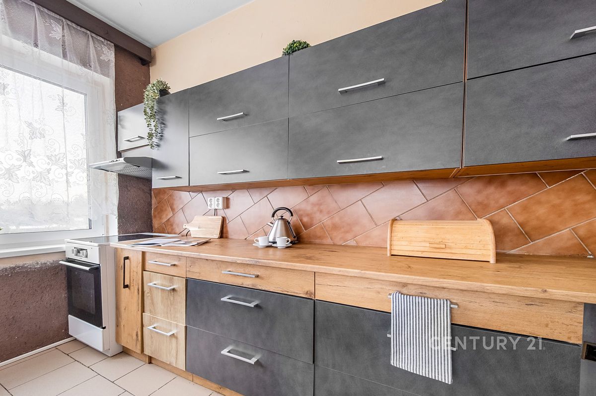 Prodej rodinného domu 230 m², pozemek 1063 m² – fotografie 5