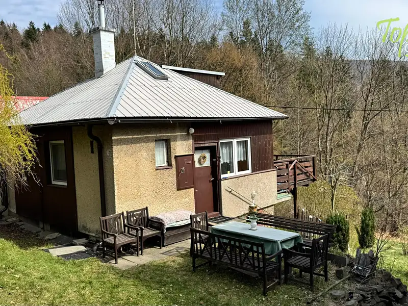 Prodej chaty 50 m², pozemek 401 m², Rožnov pod Radhoštěm – náhled fotky 1