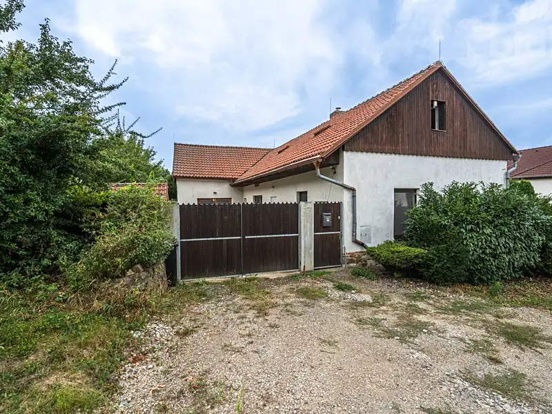 Prodej rodinného domu 140 m², pozemek 472 m², Rpety – náhled fotky 2