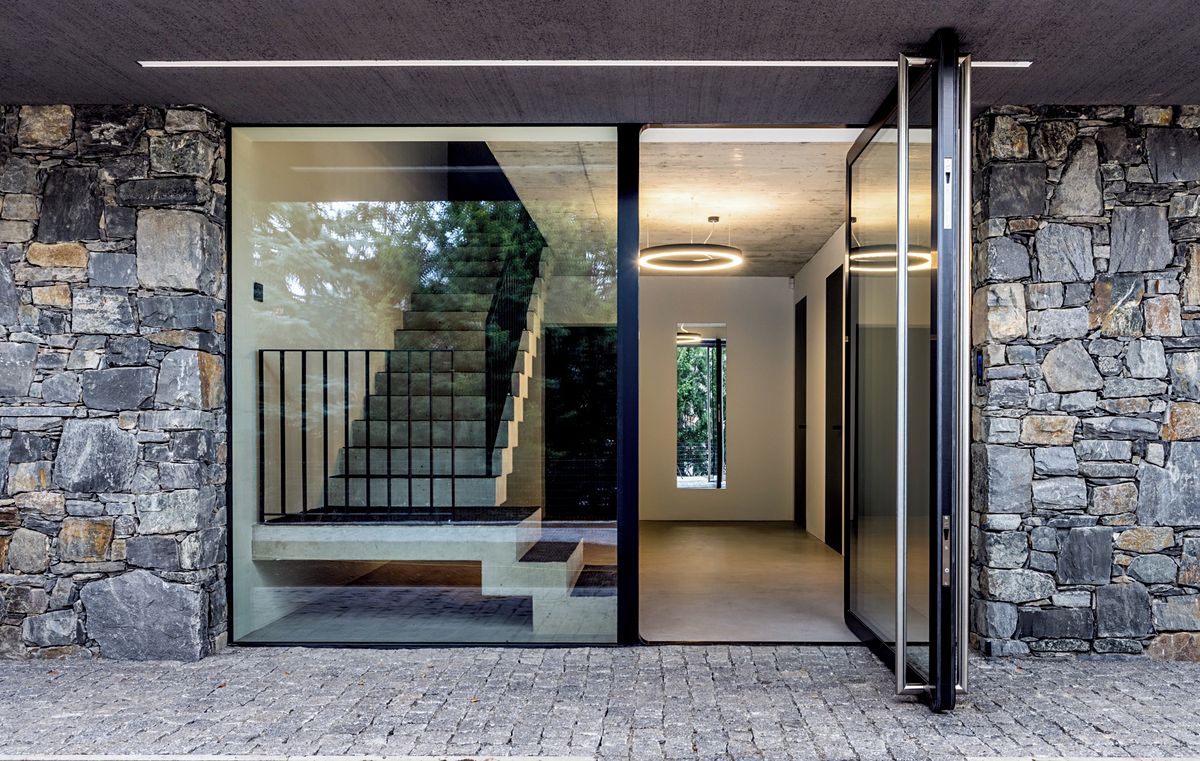 Prodej vily 575 m², pozemek 825 m² – fotografie 5