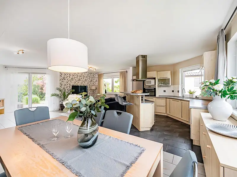 Prodej rodinného domu 138 m², pozemek 749 m², Odolena Voda – náhled fotky 2