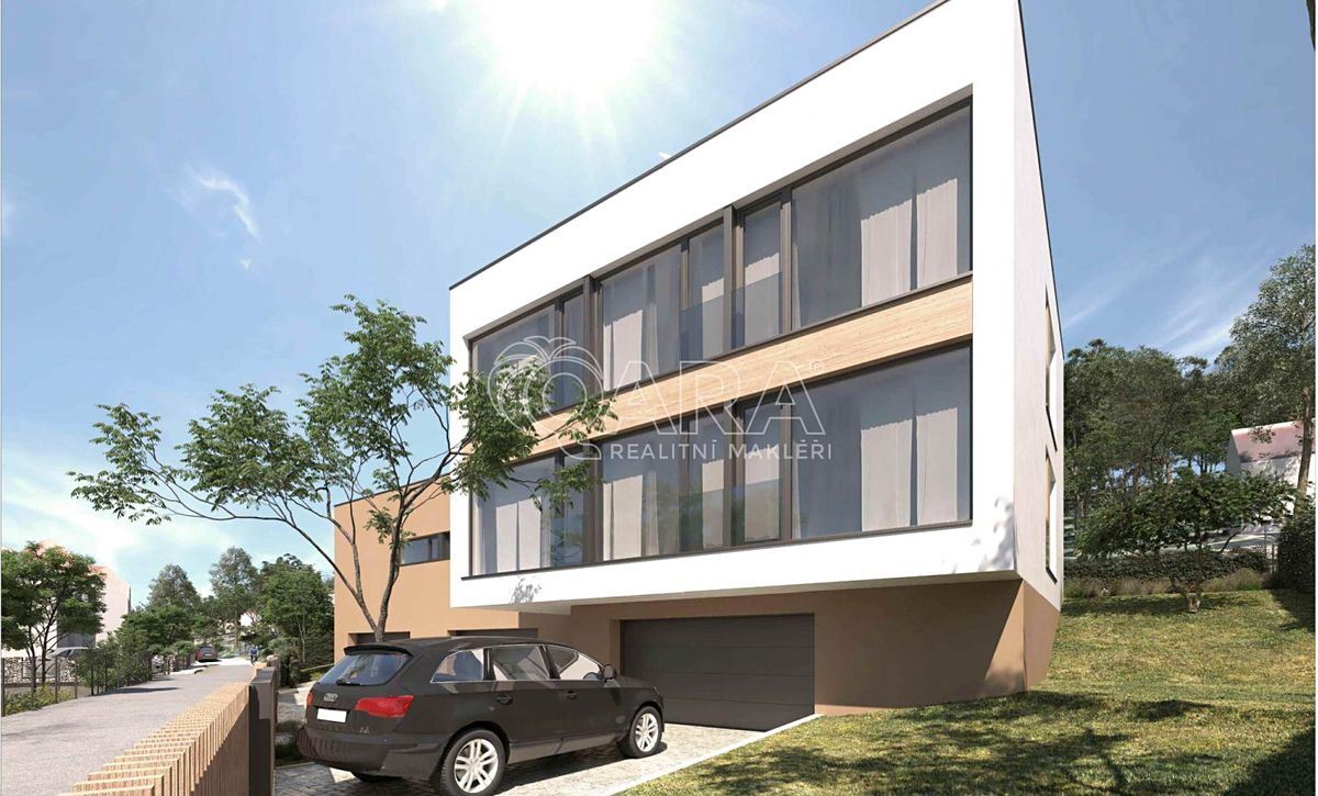 Prodej rodinného domu 294 m², pozemek 845 m²