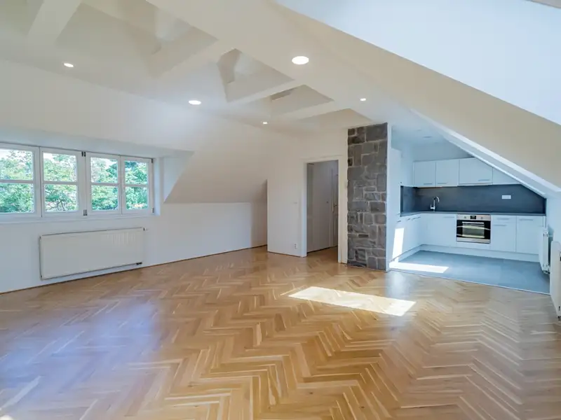 Pronájem bytu 3+kk 79 m², Praha – náhled fotky 1