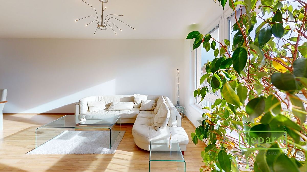 Pronájem bytu 3+kk 75 m²