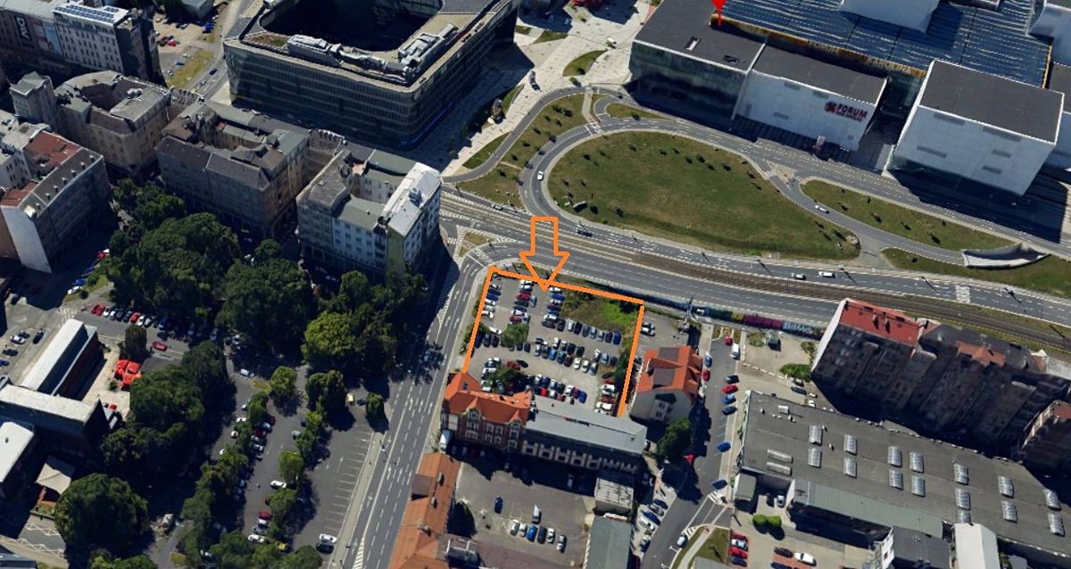 Prodej komerčního pozemku 3000 m²
