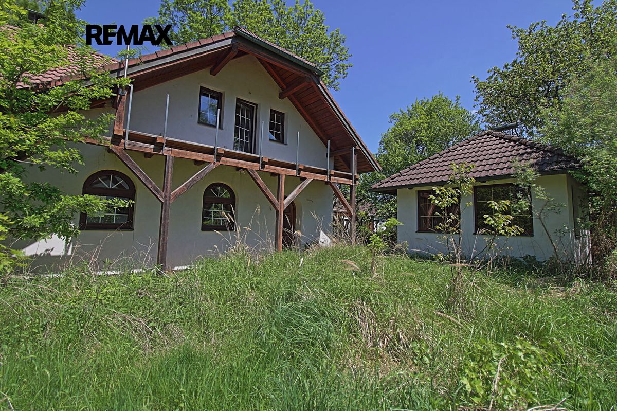 Prodej chaty 200 m², pozemek 3346 m²