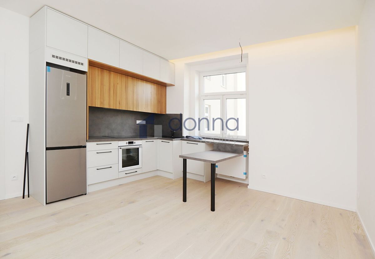 Pronájem bytu 2+kk 50 m²