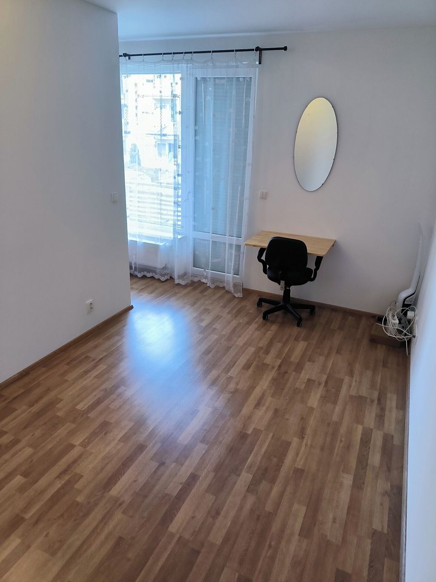 Pronájem bytu 2+kk 43 m² – fotografie 4