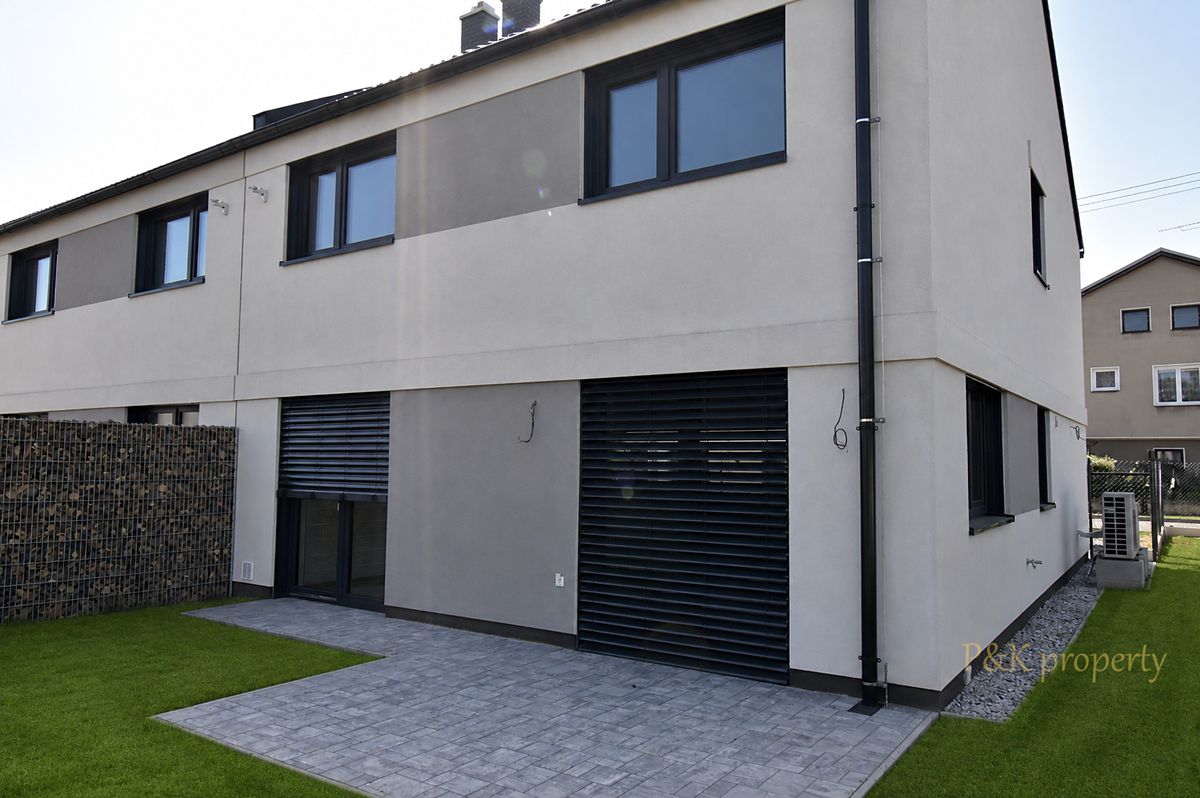 Prodej rodinného domu 143 m², pozemek 412 m² – fotografie 3