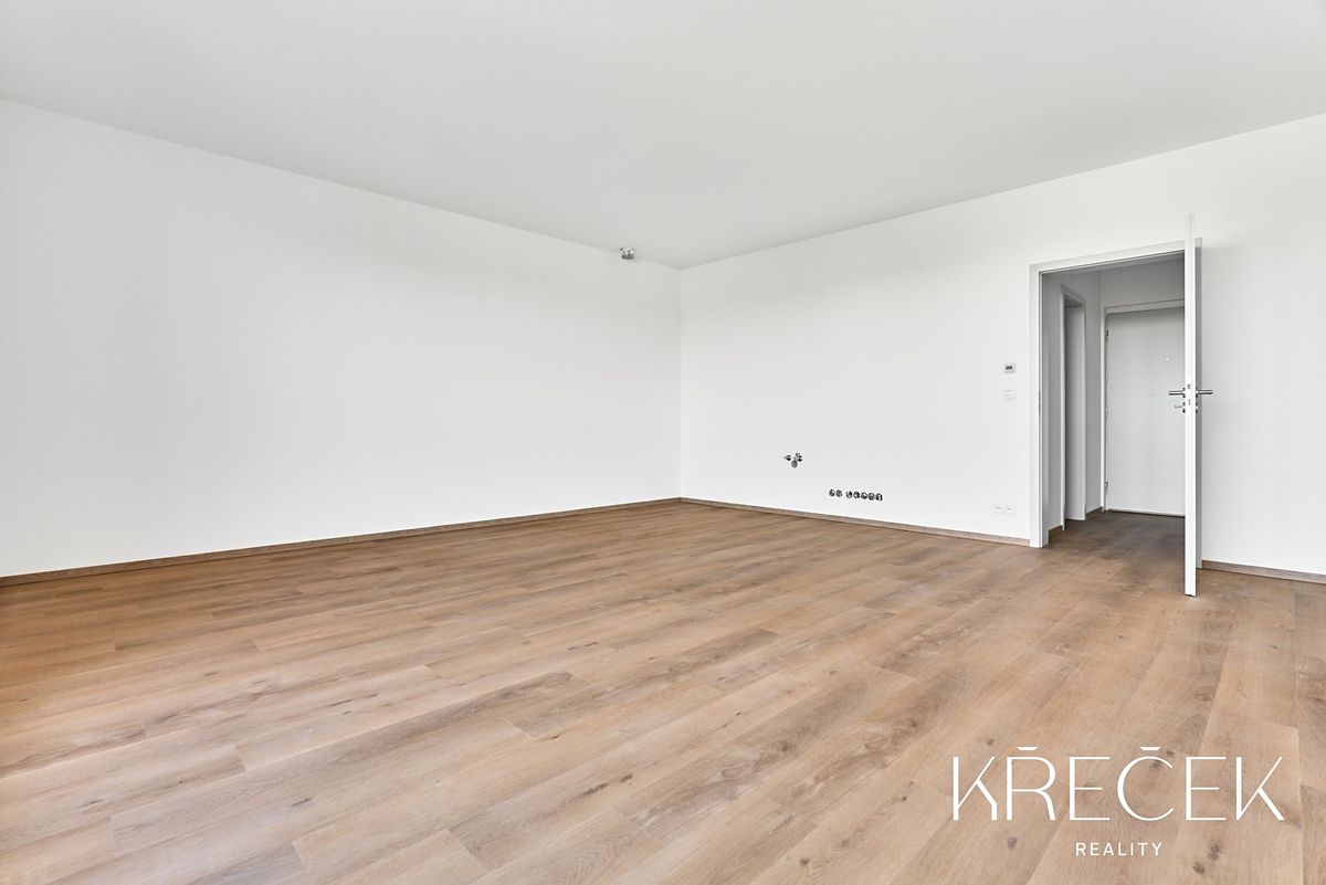 Pronájem bytu 1+kk 37 m²