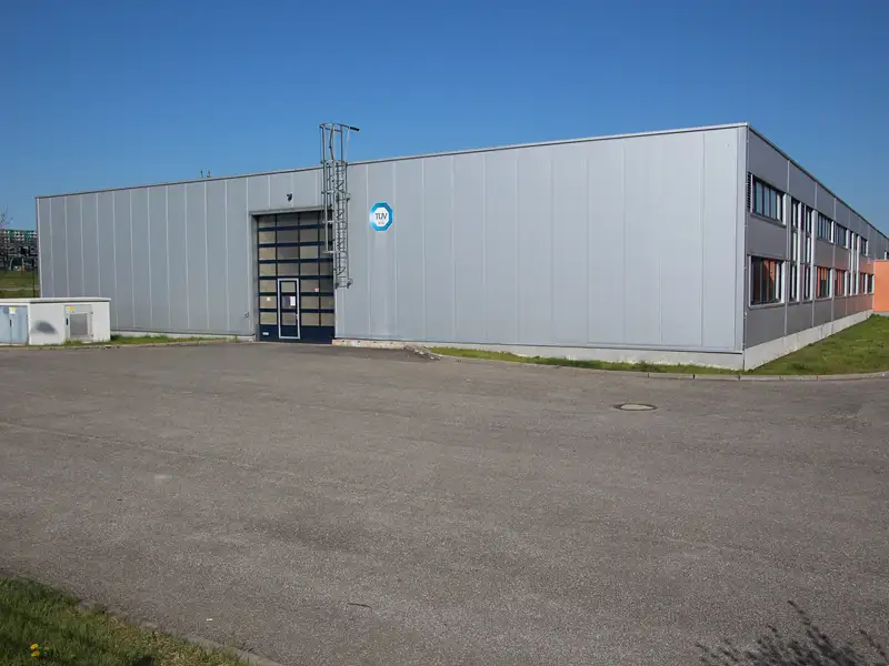 Pronájem skladového prostoru 308 m², Nymburk – náhled fotky 3
