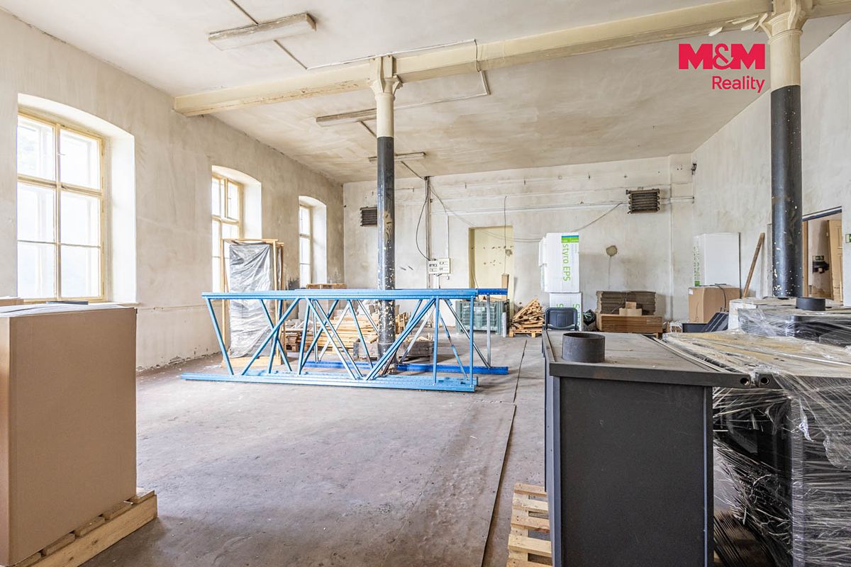 Pronájem výrobní haly, prostoru 800 m² – fotografie 3